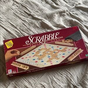 Vintage 1998 scrabble Game - Classic Red Edition